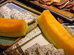 -铭牛烧肉·和牛海鲜自助(高新月牙湖店)