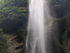 -龙水峡地缝景区