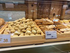 -昆明冠生园·蛋糕·面包(南强街店)