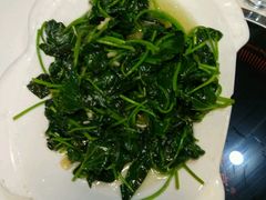 -鑫悦楼煎蟹·16年海鲜大排档