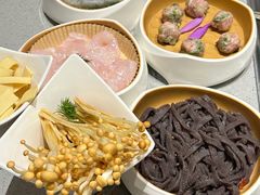 -海底捞火锅(银泰中心店)