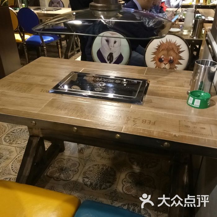 库仑炭火烤羊腿