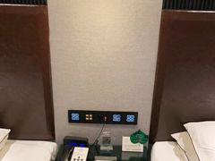 -乌鲁木齐百世昌龙泉酒店(大巴扎店)