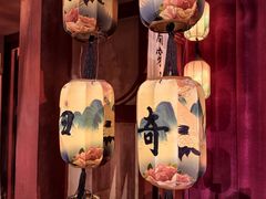 -暴风岛沉浸式体验馆(百联世纪店)