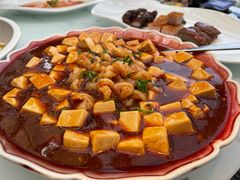 -江上荟·创意中国菜(绿地缤纷城店)