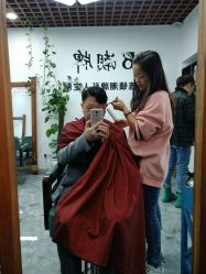 -V8潮牌·接发烫染连锁