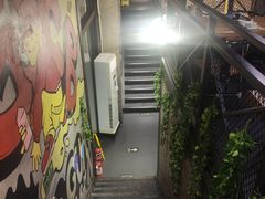 -管氏翅吧(中关村店)