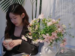-洪小鹏生活美学馆(领SHOW天地店)
