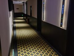 -万泊酒店(长沙五一广场国金中心店)