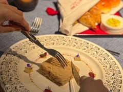 -弦月窗LUNETTE BY AMANDA(复兴路店)