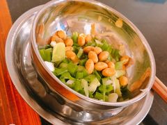 -鸿顺老铁锅美蛙鱼府(解放碑店)