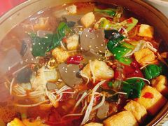 东北麻辣烫-鑫正兴东北烧烤(滨湖店)