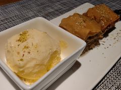 -Efes Turkish & Mediterranean Cuisine 艾菲斯餐厅(陆家嘴店)