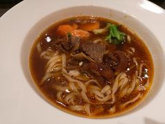 -康师傅私房牛肉面(马泉营奥莱店)
