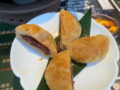 玫瑰鲜花饼-云海肴·汽锅鸡·云南菜(高德置地店)