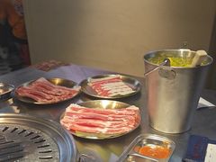 -哈哈碳都·牛肋条无限自助烤肉(宝龙店)