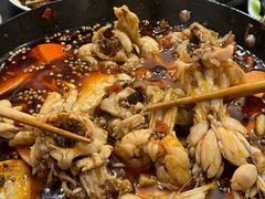 -鸿顺老铁锅美蛙鱼府(解放碑店)
