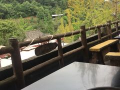-楠柏弯休闲山庄(梨花溪店)