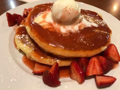 -Pancakes on the rocks(Darling Harbour)