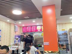 大堂-巧酱府重庆砂锅大全