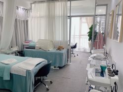 -YooMee优美智能科技美肤机构