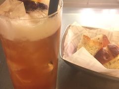 DB&nbsp;Bistro&nbsp;Moderne-db Bistro & Oyster Bar by Daniel Boulud(滨海湾金沙店)