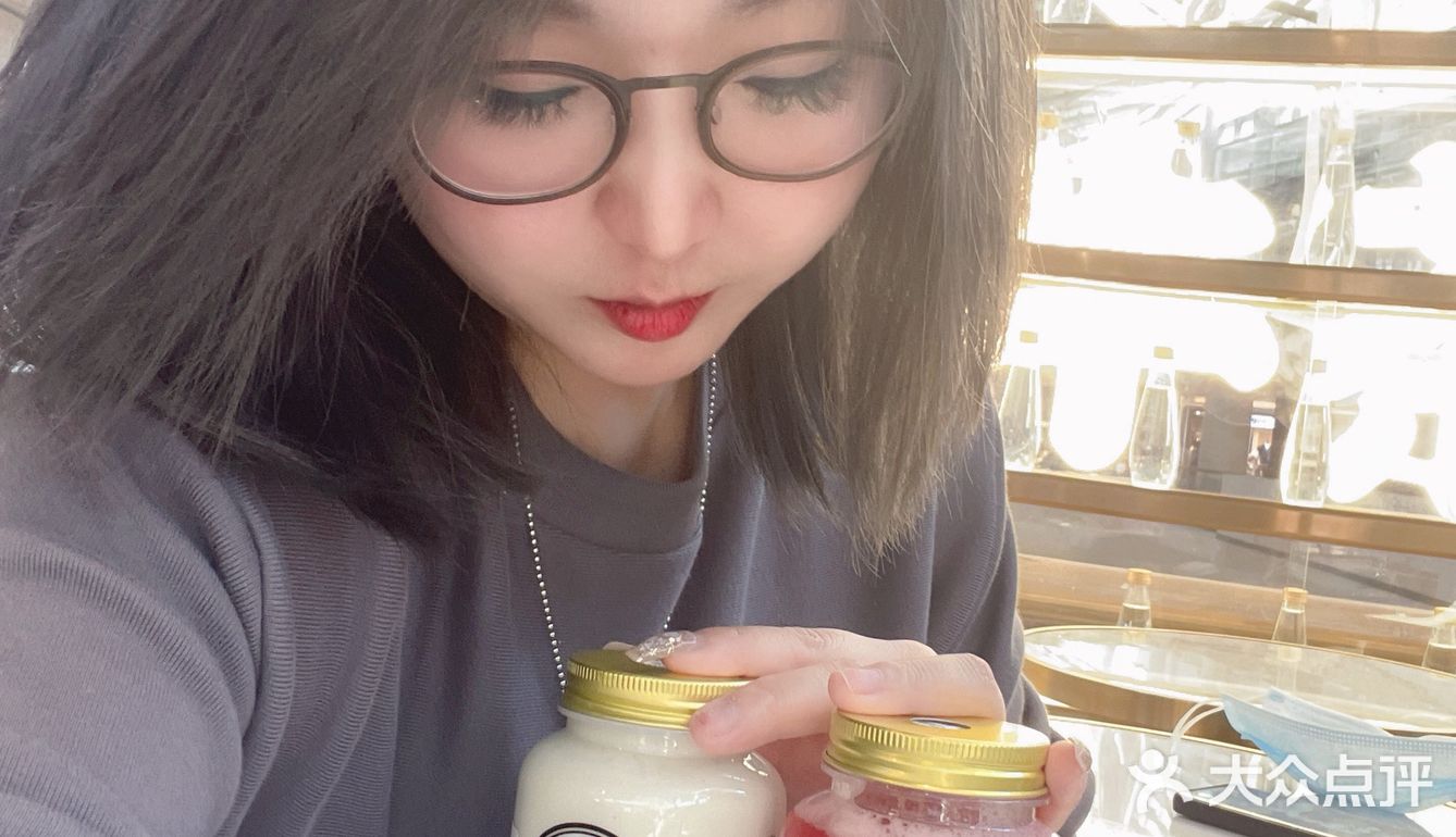 北京网红燕窝奶茶店～牛茶最懂女人