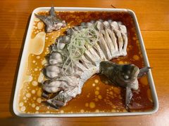 清蒸武昌鱼-莲餐厅·湖北菜·藕汤是头牌(愚园路店)