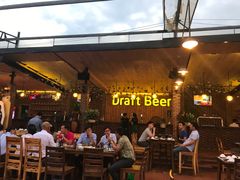 -Draft Beer Restaurant & Bar