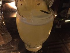 -Whisper Bar 