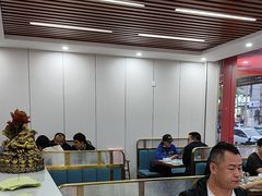 -一口猪海鲜浑锅·东北家常菜