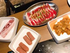 雪花调味牛五花-火炉火自助餐(悠唐购物中心店)