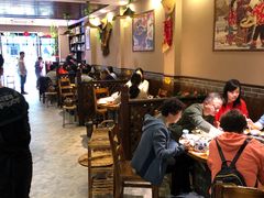 大堂-地锅公社·现炒地锅鸡·地锅鱼·夜宵(罗锦路店)