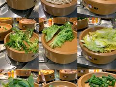 蔬菜和菌菇-龍歌自助小火锅(市南金茂湾店)