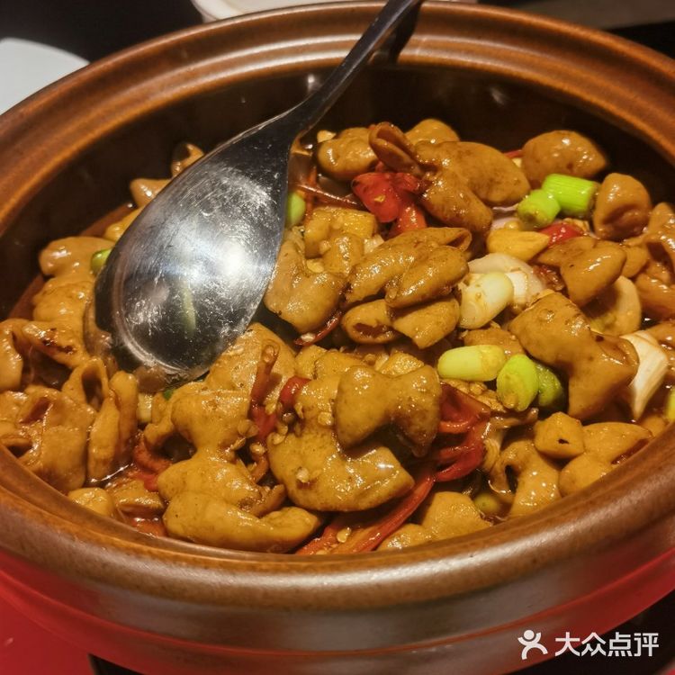 在“空中花园”里，听歌用餐[亲亲]