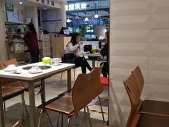 -三清洞摩西韩式年糕火锅(威高广场店)