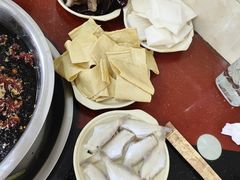 -储奇门鳝鱼火锅(总店)