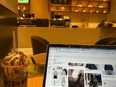 -星巴克(宏汇国际广场店)