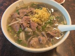 -潮镇老尾牛杂(环城西路店)