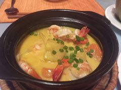 -Lanterns Vietnamese Restaurant