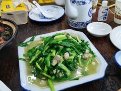 韭菜炒蚬肉-吾介小籠館