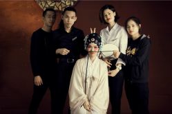 -盘子女人坊古装写真摄影(厦门总店)