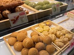 -西树泡芙(湖滨银泰in77B区店)