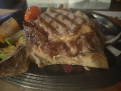 -尊品牛排(海纳广场店)