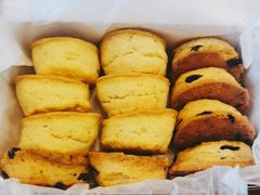 -SKROLL卡特司库·蛋糕定制·生吐司·司康(古北程家桥店)