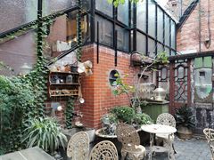 -古董花园(思南路42弄小区店)
