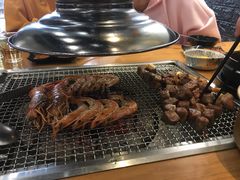 -肉甲韩国木炭烤肉(新壹街1店)
