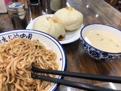 -雪琴面馆富安特色鱼汤面(城中花园店)