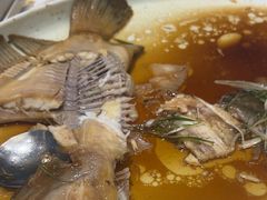 -万龙洲海鲜(大兴绿地缤纷城店)