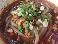 酸辣粉-秦云老太婆摊摊面(磁器口店)